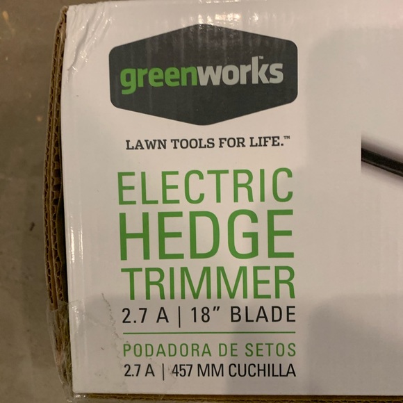 Greenworks Electric Hedge Trimmer - Picture 3 of 8